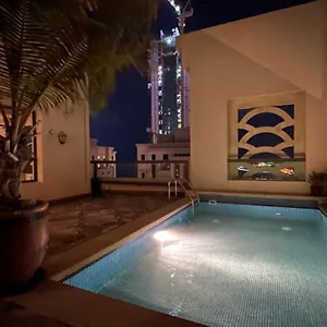 Neyar Beach Vibes - The Penthouse بيت شباب دبي